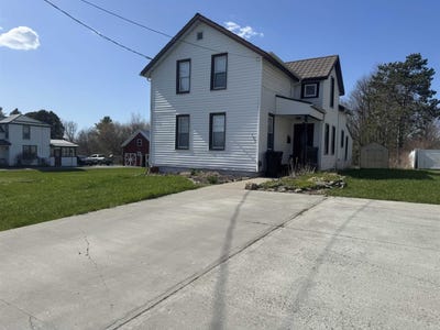/international/us/100-w-barney-street-gouverneur-ny-110106466951/