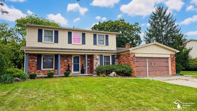 /international/us/5481-raven-parkway-street-monroe-mi-110110303613/