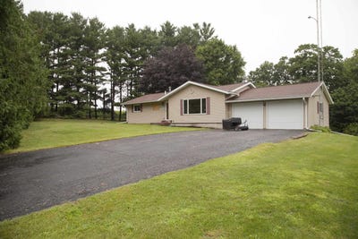 /international/us/3226-baker-ford-road-platteville-wi-110101266535/