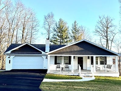 /international/us/362-rosemary-st-princeton-wv-110105316957/