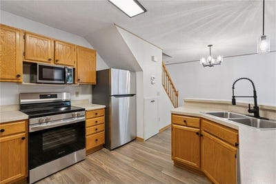 /international/us/8379-corcoran-circle-inver-grove-heights-mn-110099832223/