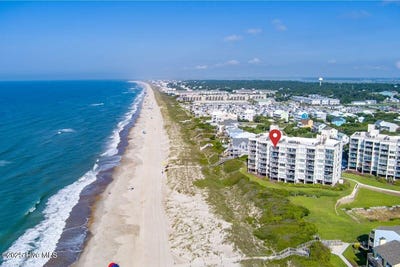 /international/us/8801-reed-drive-emerald-isle-nc-110100978070/