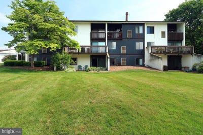 /international/us/804-stratford-drive-state-college-pa-110100186714/