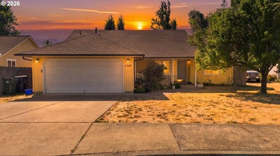 /international/us/1145-ash-grove-loop-creswell-or-110119660138/