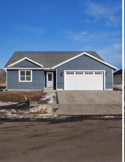 /international/us/207-n-lawrence-avenue-tomah-wi-110106175525/