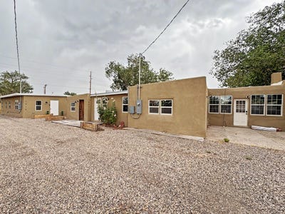 /international/us/1321-15th-street-nw-albuquerque-nm-110108381381/