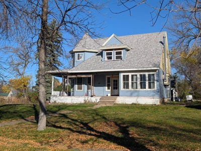 /international/us/807-2nd-st-ne-fessenden-nd-110103168839/