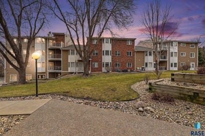/international/us/1108-w-57th-st-sioux-falls-sd-110107051498/