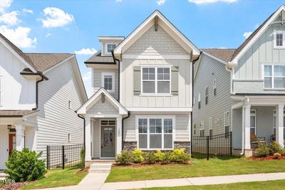/international/us/1641-glazebrook-drive-wake-forest-nc-110101252832/?lang=en
