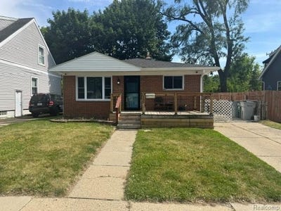 /international/us/1530-e-evelyn-avenue-hazel-park-mi-110108999080/