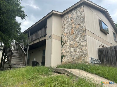 /international/us/813-bracewood-circle-san-marcos-tx-110098990146/