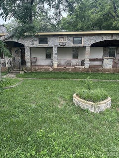 /international/us/725-billingsley-road-charlotte-nc-110108663774/