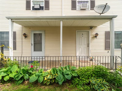 /international/us/28-soundview-street-port-chester-ny-110099173137/