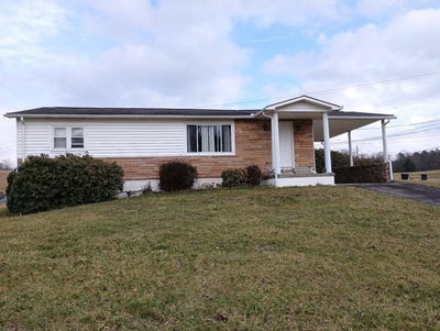 /international/us/447-stonewall-road-beckley-wv-110108678788/
