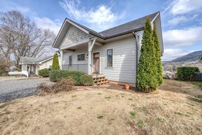 /international/us/56-oak-crescent-circle-clayton-ga-110106339401/