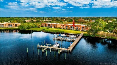 /international/us/3100-se-pruitt-road-port-st-lucie-fl-110106121344/