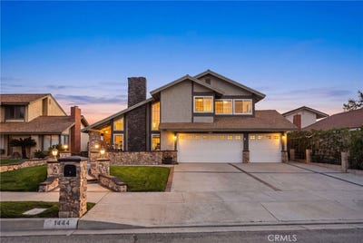 /international/us/1444-e-saint-andrews-street-ontario-ca-110120533951/
