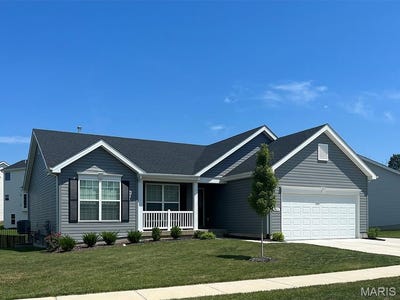 /international/us/18430-boone-ridge-manor-drive-truesdale-mo-110106589977/