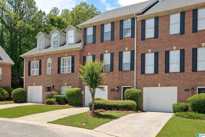 /international/us/216-meadow-croft-circle-birmingham-al-110099440461/