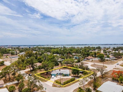 /international/us/139-hosmer-avenue-englewood-fl-110108065867/