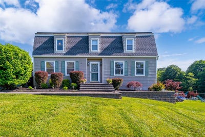 /international/us/62-leslie-road-newburgh-ny-110100451668/