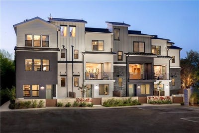 /international/us/19070-holly-ln-huntington-beach-ca-110099437509/?lang=en