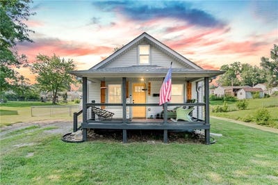 /international/us/1004-hickory-street-excelsior-springs-mo-110101313916/?lang=zh-tw