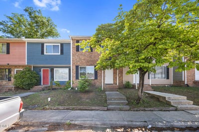 /international/us/800-fargo-street-durham-nc-110107955163/
