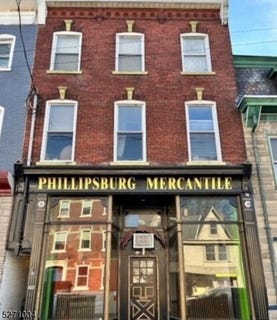 /international/us/396-s-main-st-phillipsburg-town-nj-110098774736/