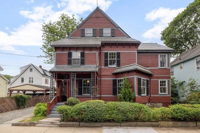 /international/us/12-temple-street-medford-ma-110100158223/