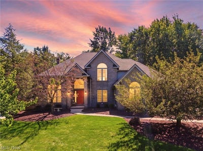 /international/us/1418-homestead-creek-drive-broadview-heights-oh-110110213807/