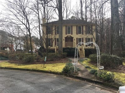 /international/us/310-milesford-court-alpharetta-ga-110108446110/