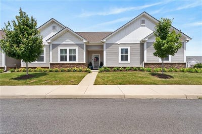 /international/us/1501-acadian-drive-suffolk-va-110108721194/