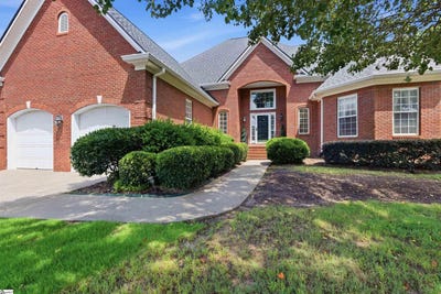 /international/us/104-webbington-place-simpsonville-sc-110108547632/