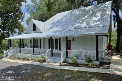 /international/us/1325-river-street-palatka-fl-110100684092/