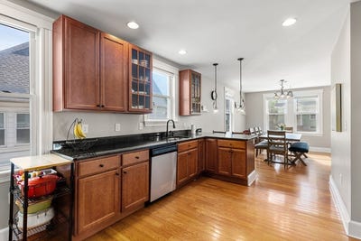 /international/us/7-harriet-ave-belmont-ma-110107960139/