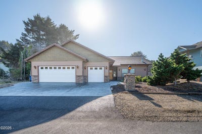/international/us/2012-ne-58th-street-lincoln-city-or-110120737005/