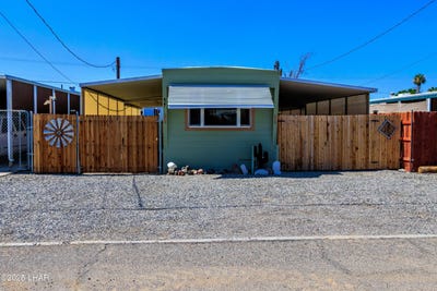 /international/us/427-n-moonlight-dr-parker-az-110100477723/