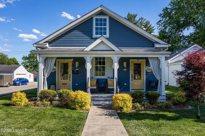 /international/us/313-e-main-st-la-grange-ky-110107993220/