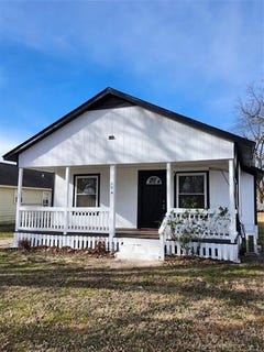 /international/us/604-n-oak-street-checotah-ok-110104325816/
