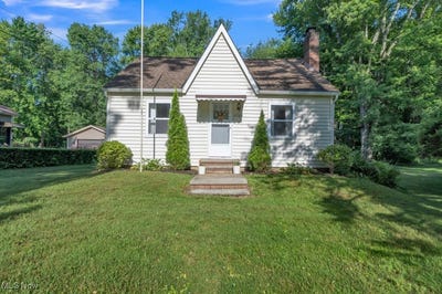 /international/us/4706-lansing-drive-north-olmsted-oh-110100800146/