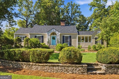 /international/us/2692-osborne-rd-ne-brookhaven-ga-110110335854/