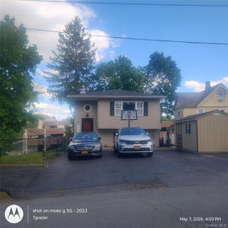 /international/us/38-richmond-place-middletown-ny-110108107190/