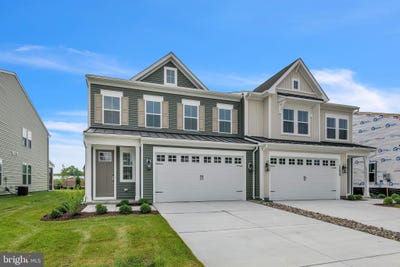/international/us/12637-knolls-lane-selbyville-de-110098323542/