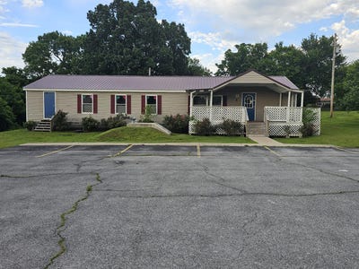 /international/us/201-granby-miners-road-granby-mo-110100345008/