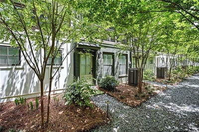 /international/us/317-dilbeck-place-ne-atlanta-ga-110108567624/