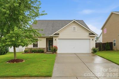 /international/us/1707-sawtooth-court-landis-nc-110109122378/