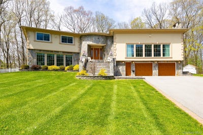 /international/us/10-quail-ridge-road-hyde-park-ny-110107666994/