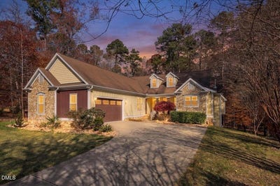 /international/us/114-blue-heron-drive-youngsville-nc-110105360604/