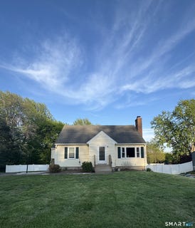 /international/us/215-pinney-street-ellington-ct-110108012625/
